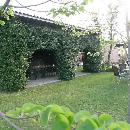 Alloggio per agriturismo Agriturismo Casa Maria Teresa *