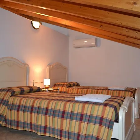 Gospodarstwo agroturystyczne Agriturismo Casa Maria Teresa Sommacampagna