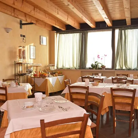 Agriturismo Casa Maria Teresa Gospodarstwo agroturystyczne *